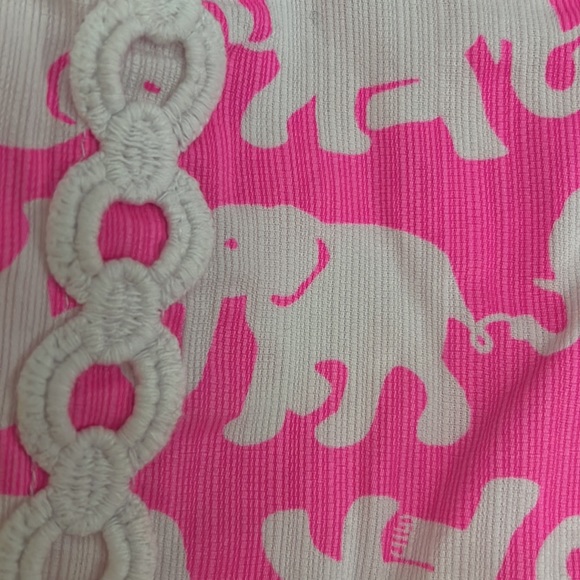 Lilly Pulitzer girls shorts. - Picture 2 of 3